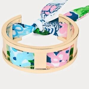 Lilly Pulitzer Gold Bracelet with Floral Accents